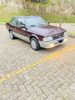 VOLKSWAGEN APOLLO 1.8 VIP 8V ÁLCOOL 2P MANUAL